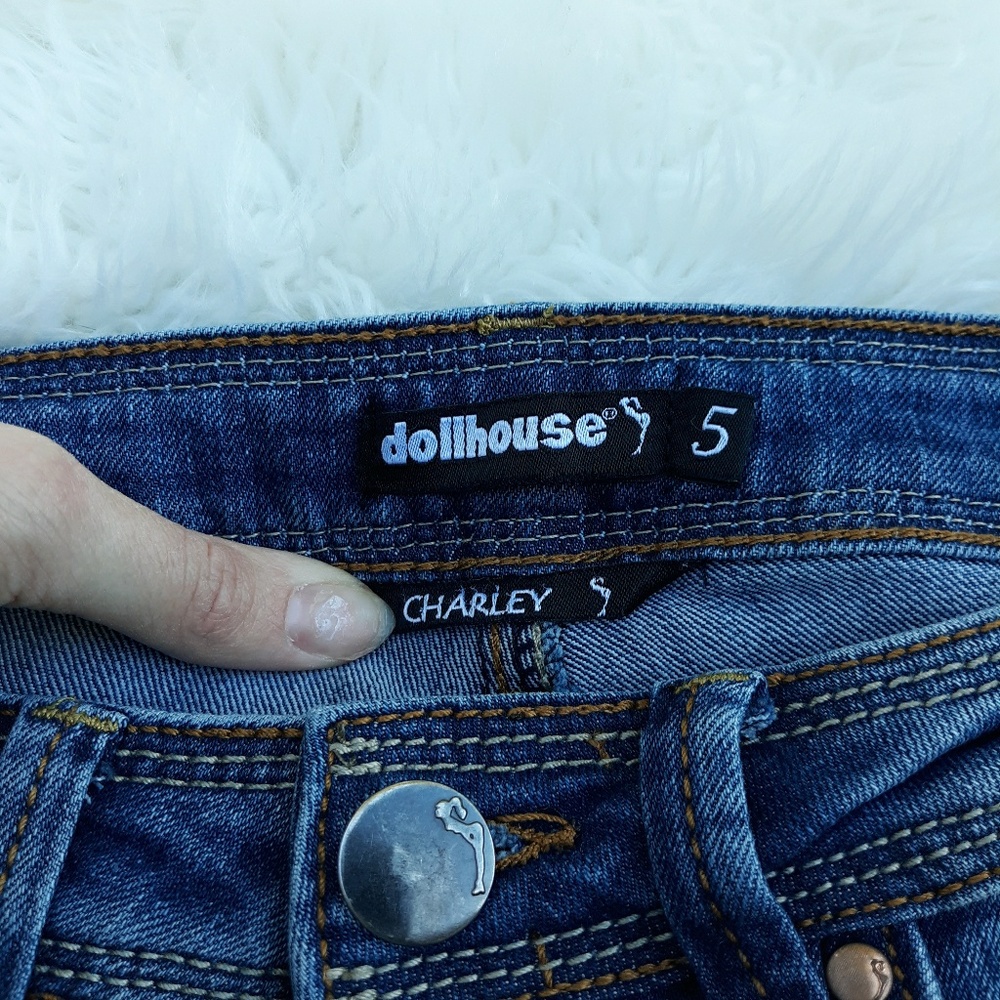 Dollhouse distressed jeans